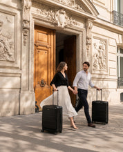 Porto Medium – Valigia Trolley Equilibrata e Versatile