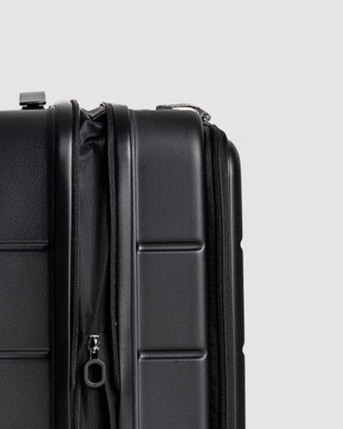 Porto Cabin – Valigia Trolley Compatta e Smart