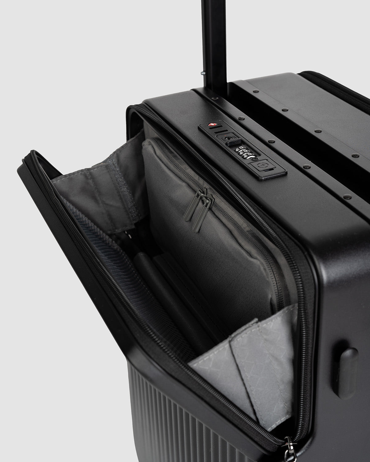 Regent Cabin Plus - Valigia Trolley Smart Access Compatta e Sicura